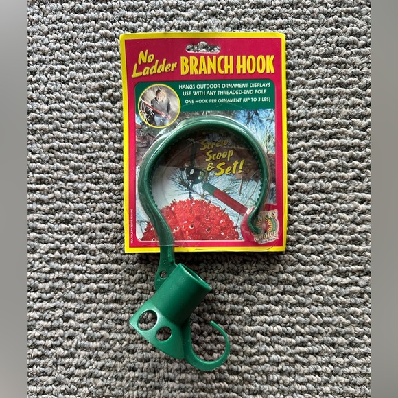 Branch Hook, hang outdoor ornament displays - Picture 2 of 7